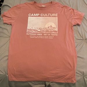 Old Navy Mens Size Medium Rose Pink T-shirt